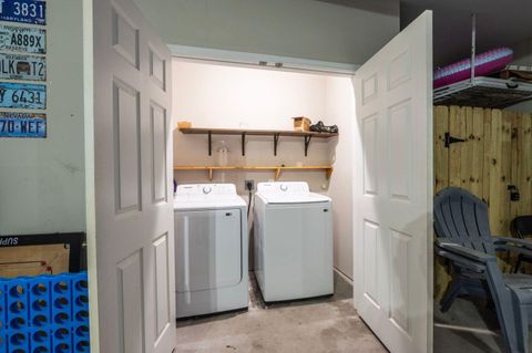 Tiny photo for 2203 56th Street, Galveston, TX 77551 (MLS # 18605288)