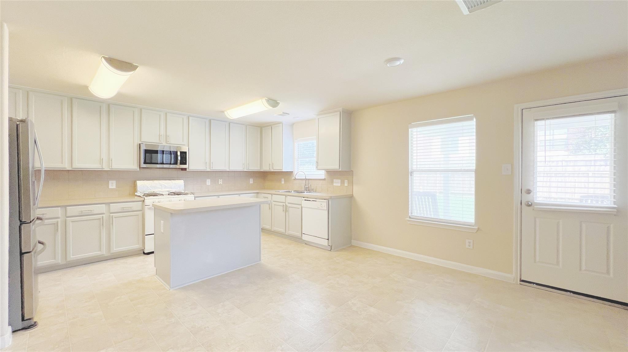 21338 Bella Mountain Drive