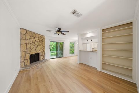 Photo of 3 Hideaway Drive, Friendswood, TX 77546 (MLS # 62852610)