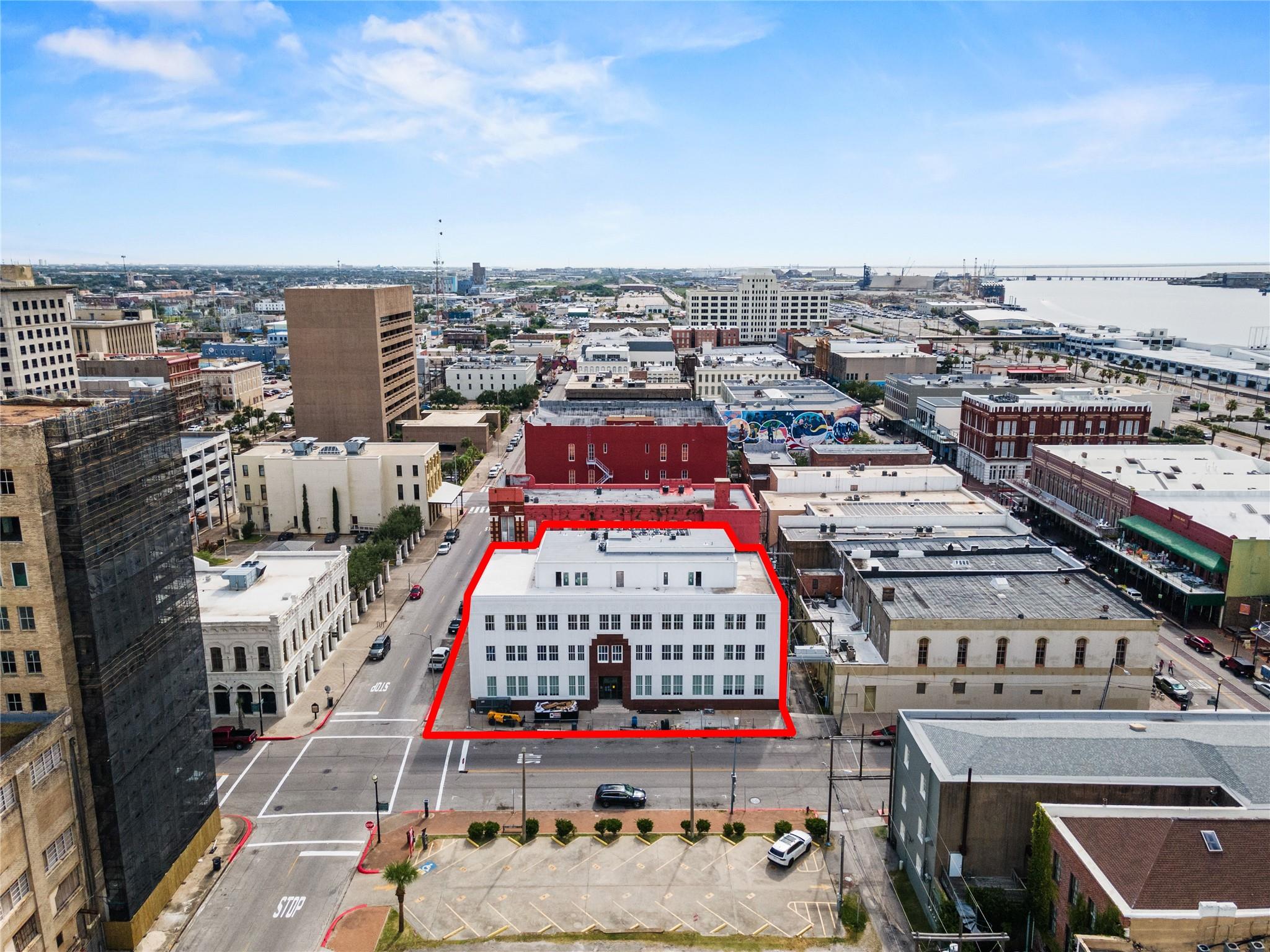 2102 Mechanic Street 305