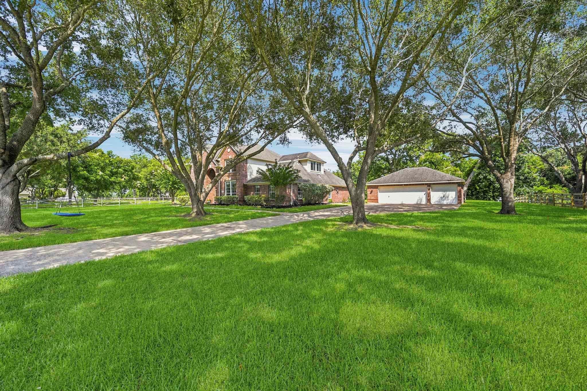 5202 Cherry Ridge Road