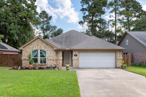 Photo of 6004 Hunnington Drive, Conroe, TX 77303 (MLS # 13754936)