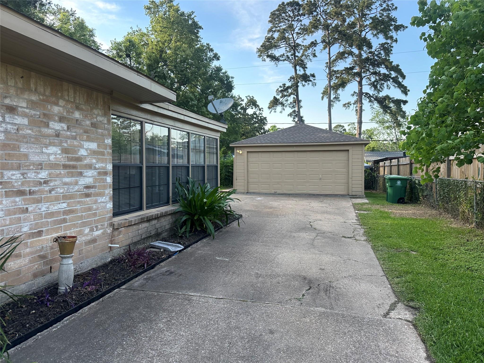 219 Glencroft Court