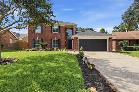 Photo of 4823 Meadowglen Drive, Pearland, TX 77584 (MLS # 38326302)