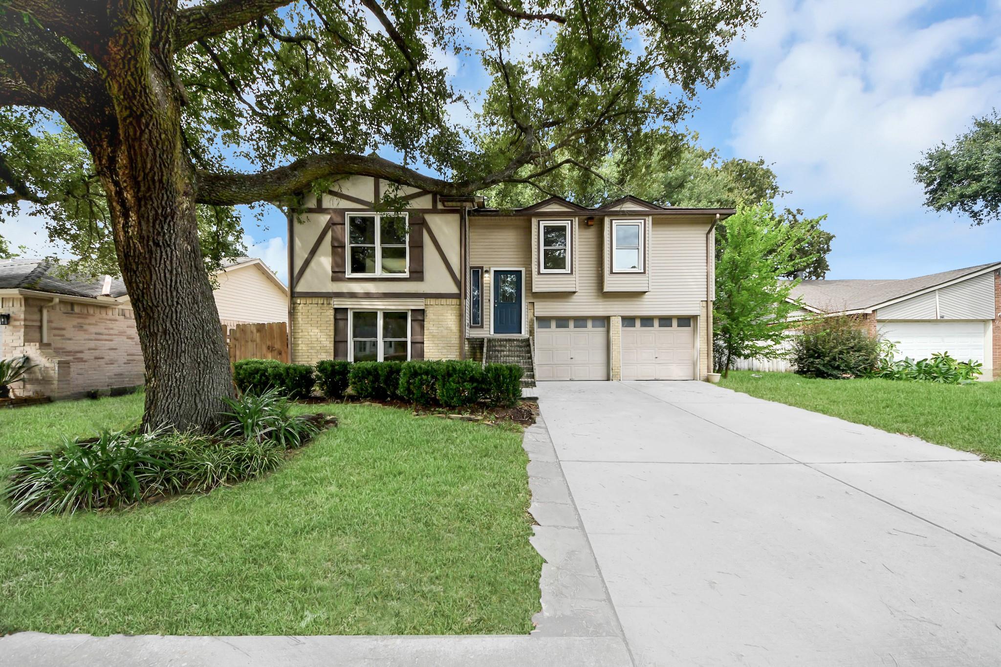 7023 Foxmont Lane