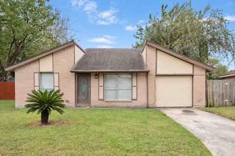Photo of 1511 Birch Bend Circle, Houston, TX 77067 (MLS # 40002769)