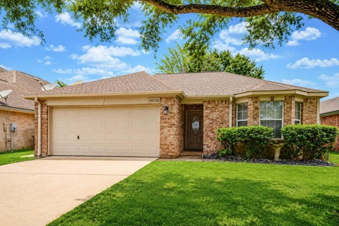Photo of 34526 Park Green, Brookshire, TX 77423 (MLS # 27100274)