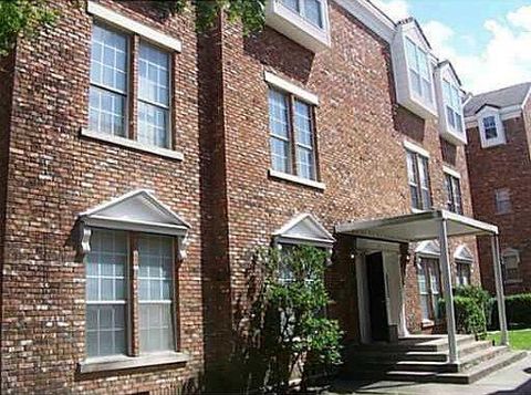 Condo For Sale - 400 Nagle Street #400<br/> College Station, TX 77840