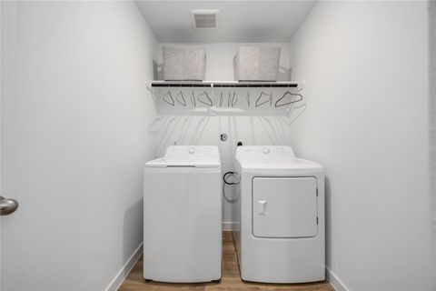 Tiny photo for 955 Mansfield Street, Houston, TX 77091 (MLS # 3474516)