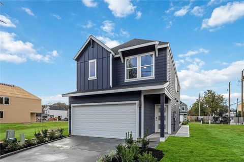 Tiny photo for 955 Mansfield Street, Houston, TX 77091 (MLS # 3474516)