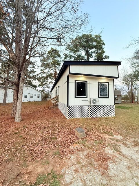 Photo of 12090 Canal Street, Willis, TX 77318 (MLS # 18920270)