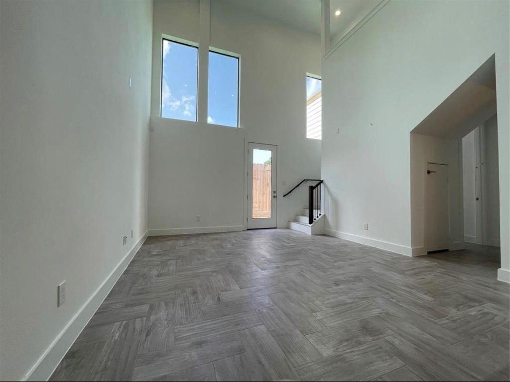 Photo of 1703 Cedrocanna Lane, Houston, TX 77091 (MLS # 64645210)