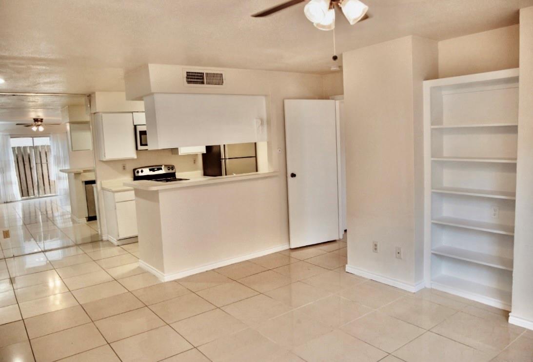 12905 Woodforest Boulevard 303