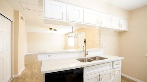 Tiny photo for 5666 Birchmont Drive #3, Houston, TX 77091 (MLS # 67895814)