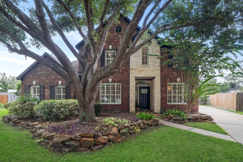 Photo of 9730 Harrison Lane, Missouri City, TX 77459 (MLS # 27146491)