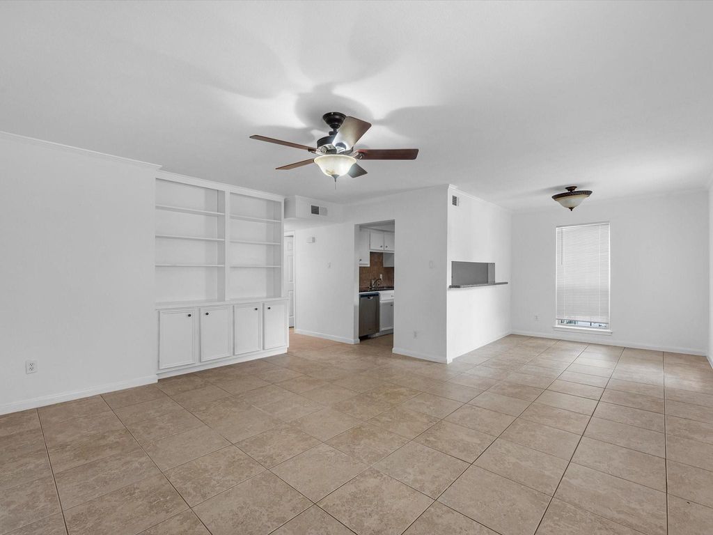 Photo of 6402 Del Monte Drive #46, Houston, TX 77057 (MLS # 35399556)