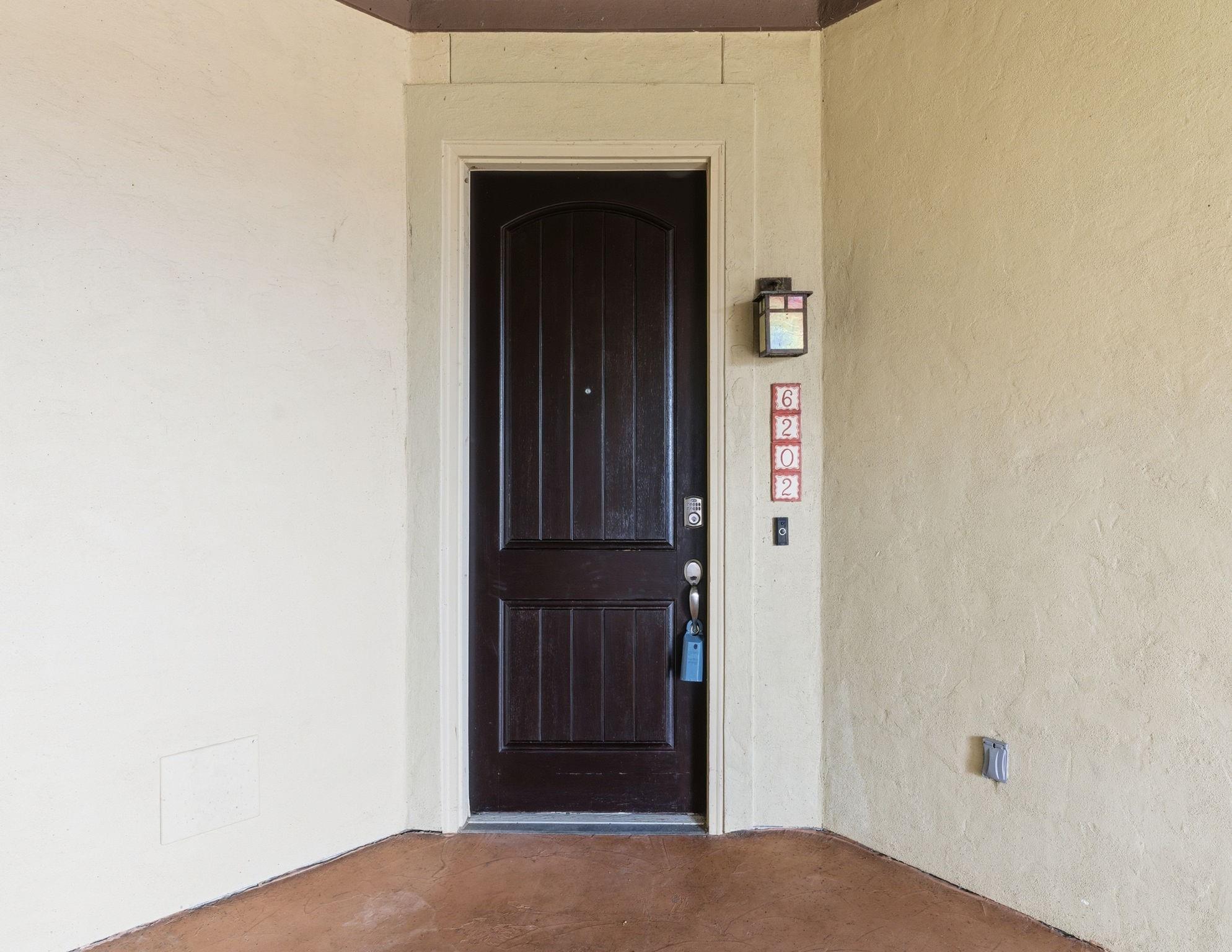 17040 W Fm 1097 Road 6202