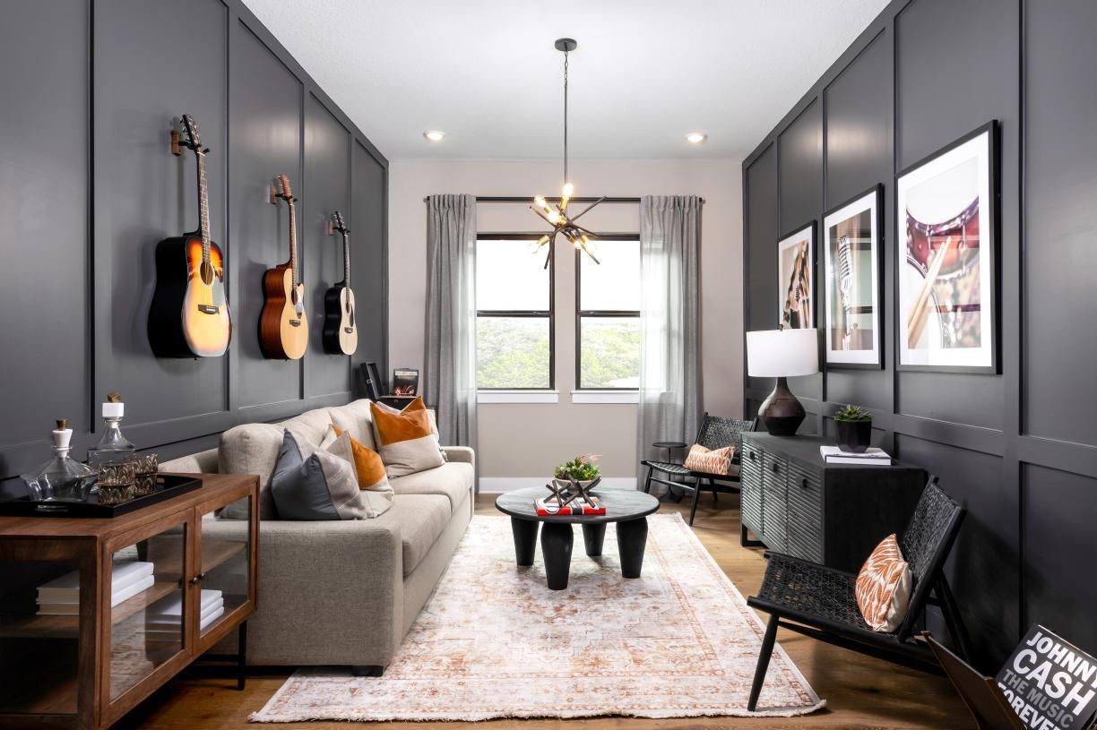 15043 Fox Crossing Lane