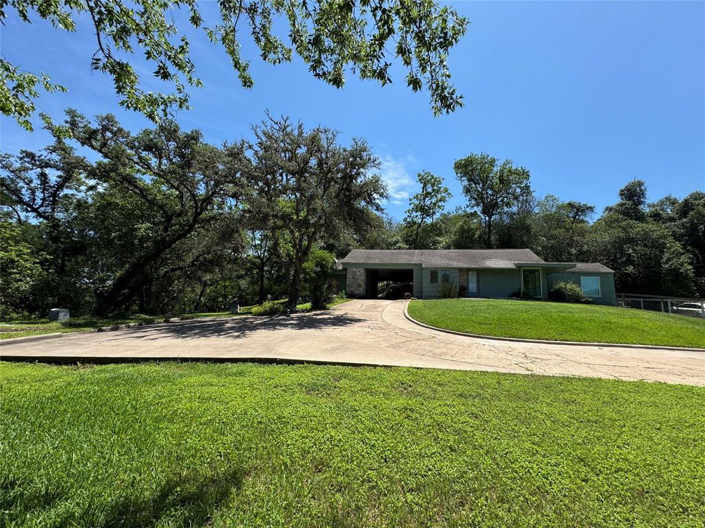 Photo of 1601 Hwy 77 S, La Grange, TX 78945 (MLS # 78160766)