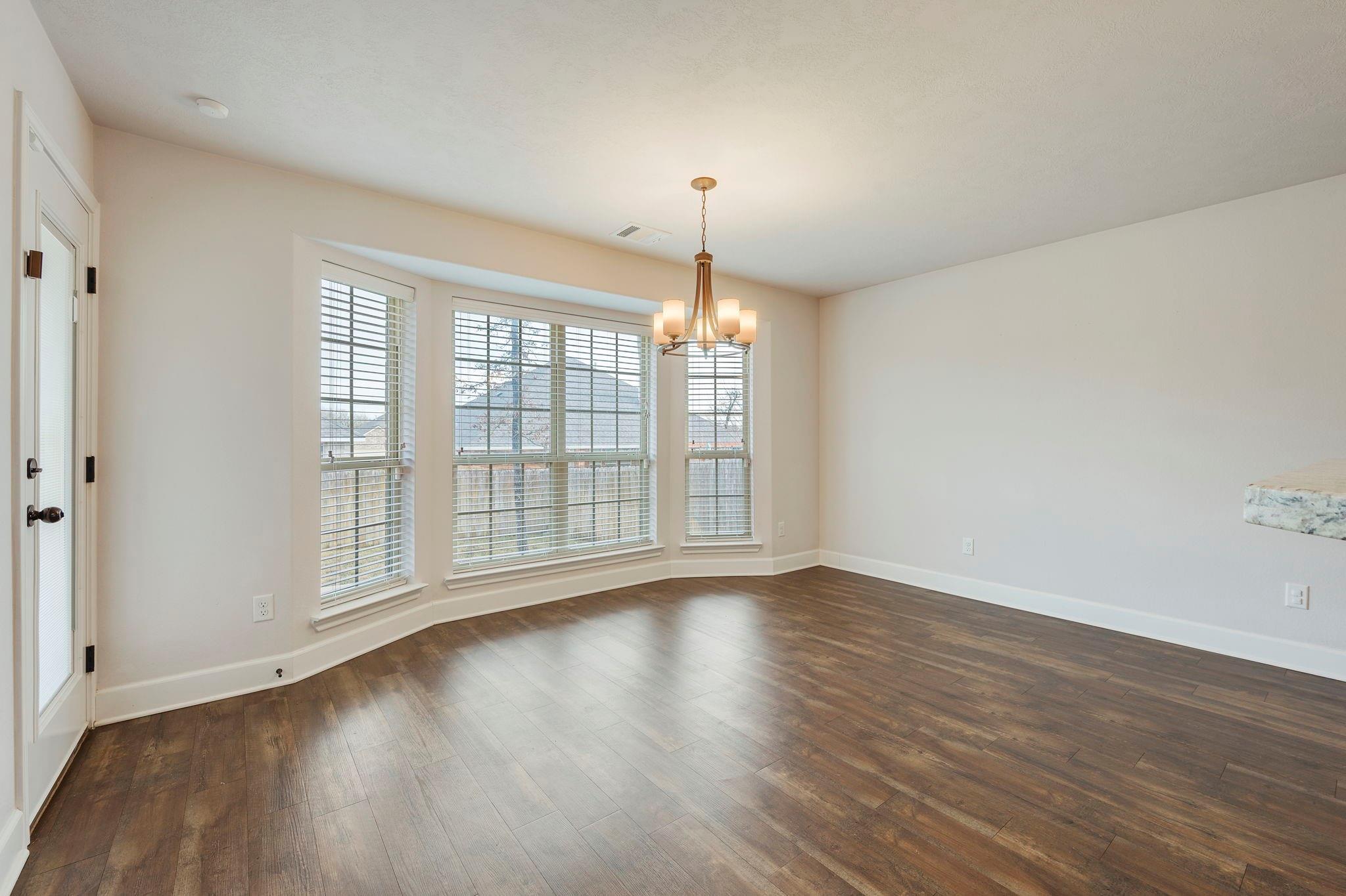 1212 Brunswick Court