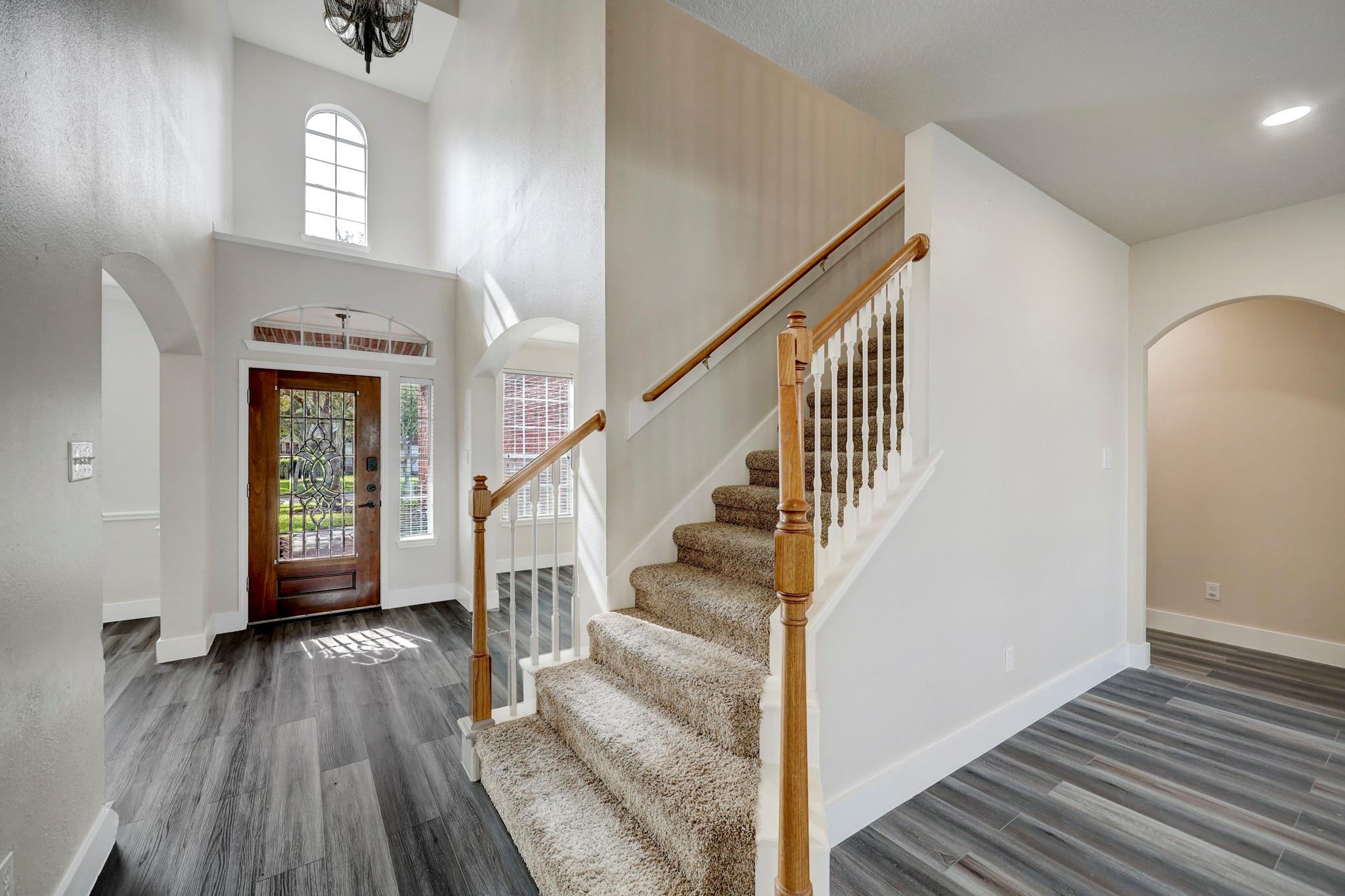 4615 Russett Lane