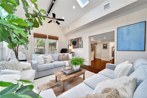 Photo of 6238 Braesheather Circle, Houston, TX 77096 (MLS # 38105012)