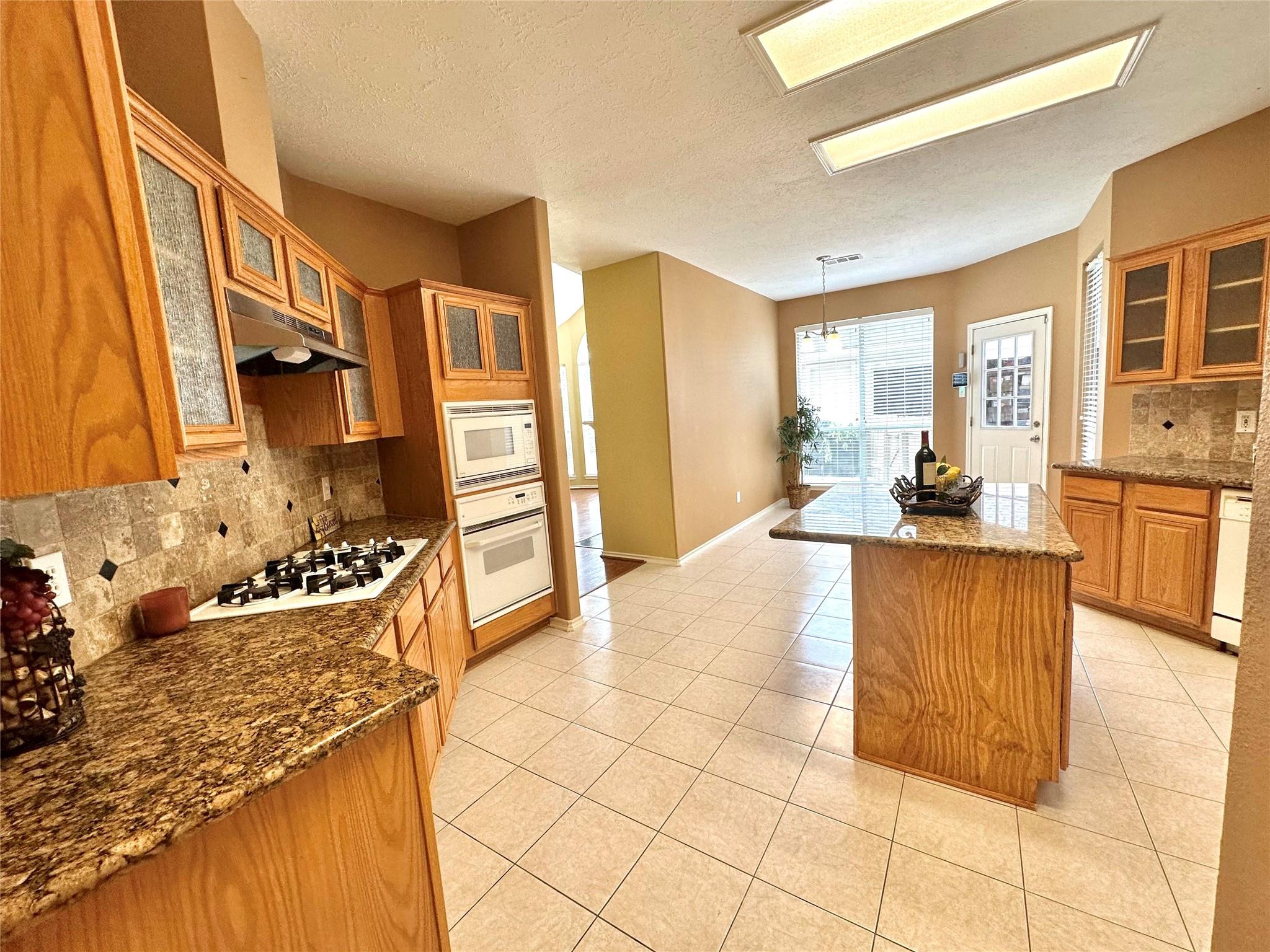 3911 Clarestone Drive