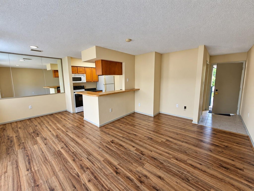 Photo of 250 El Dorado Boulevard #282, Houston, TX 77598 (MLS # 4404445)