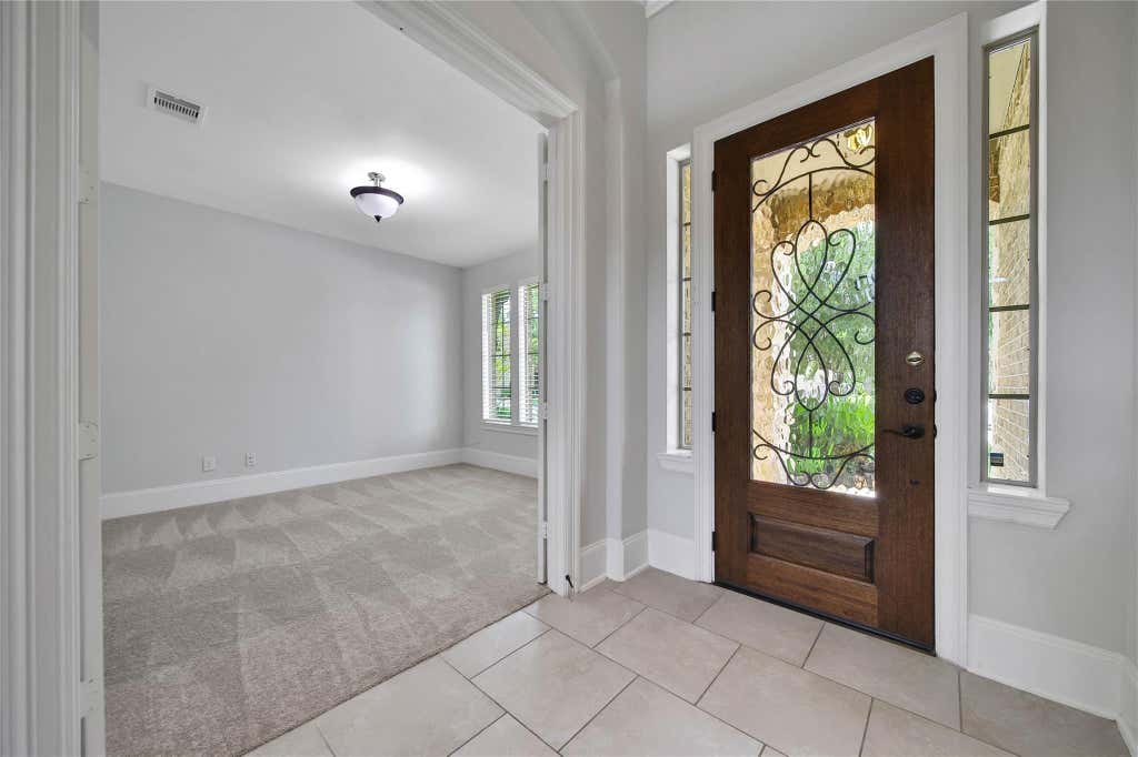 Photo of 17506 Mineral Bluff Lane, Humble, TX 77346 (MLS # 98121866)