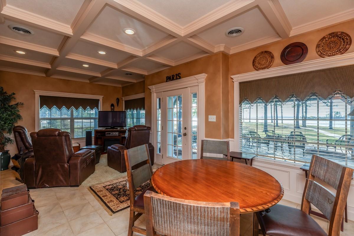 331 & 441 Shoreline Drive