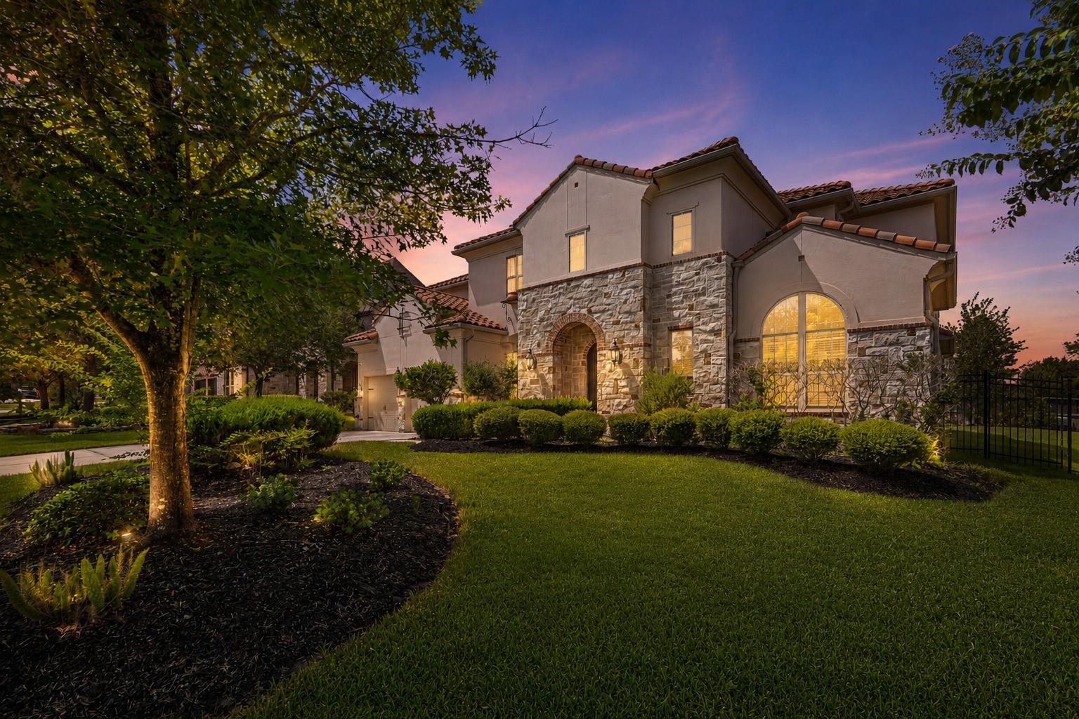 19 Brittany Rose Place