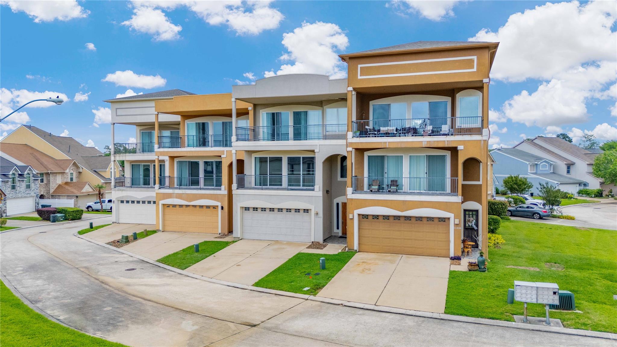 11450 Ketch Court