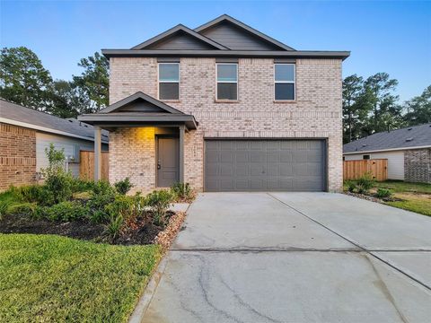 Photo of 3054 Mallorca Drive, Conroe, TX 77301 (MLS # 28262176) Photo of 3054 Mallorca Drive, Conroe, TX 77301 (MLS # 28262176)