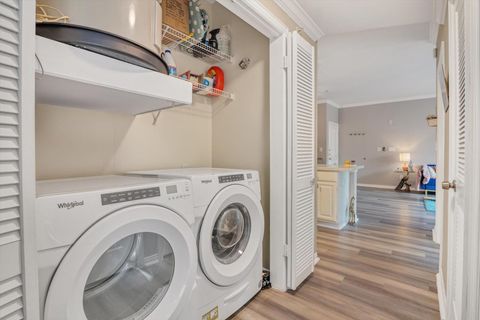 Tiny photo for 2111 Welch Street #B201, Houston, TX 77019 (MLS # 78949366)