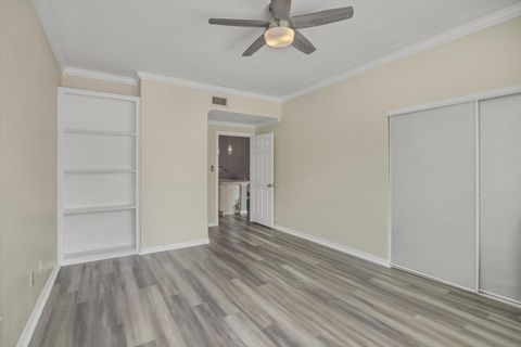 Tiny photo for 2111 Welch Street #B201, Houston, TX 77019 (MLS # 78949366)