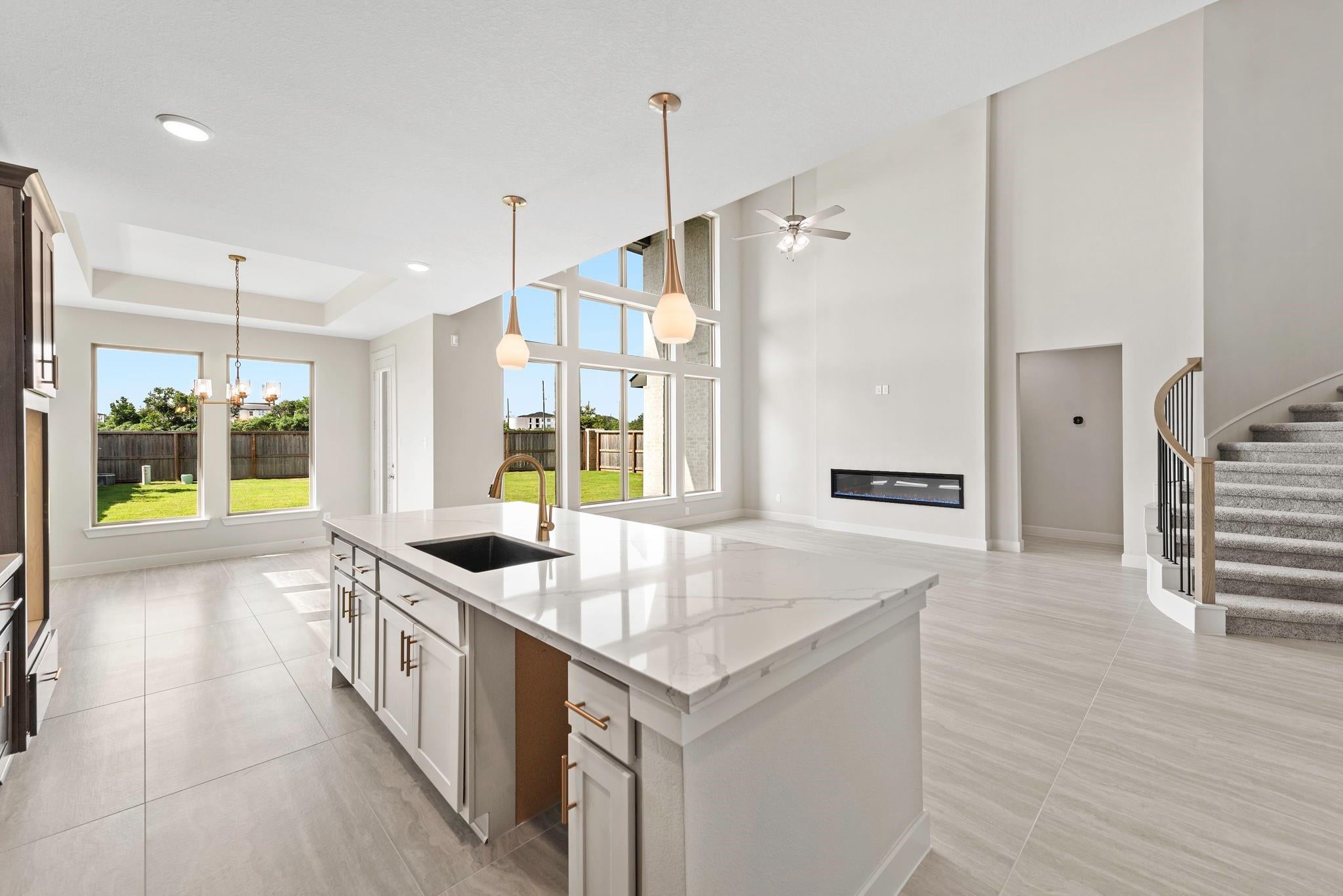 26918 Dazzling Sky Drive