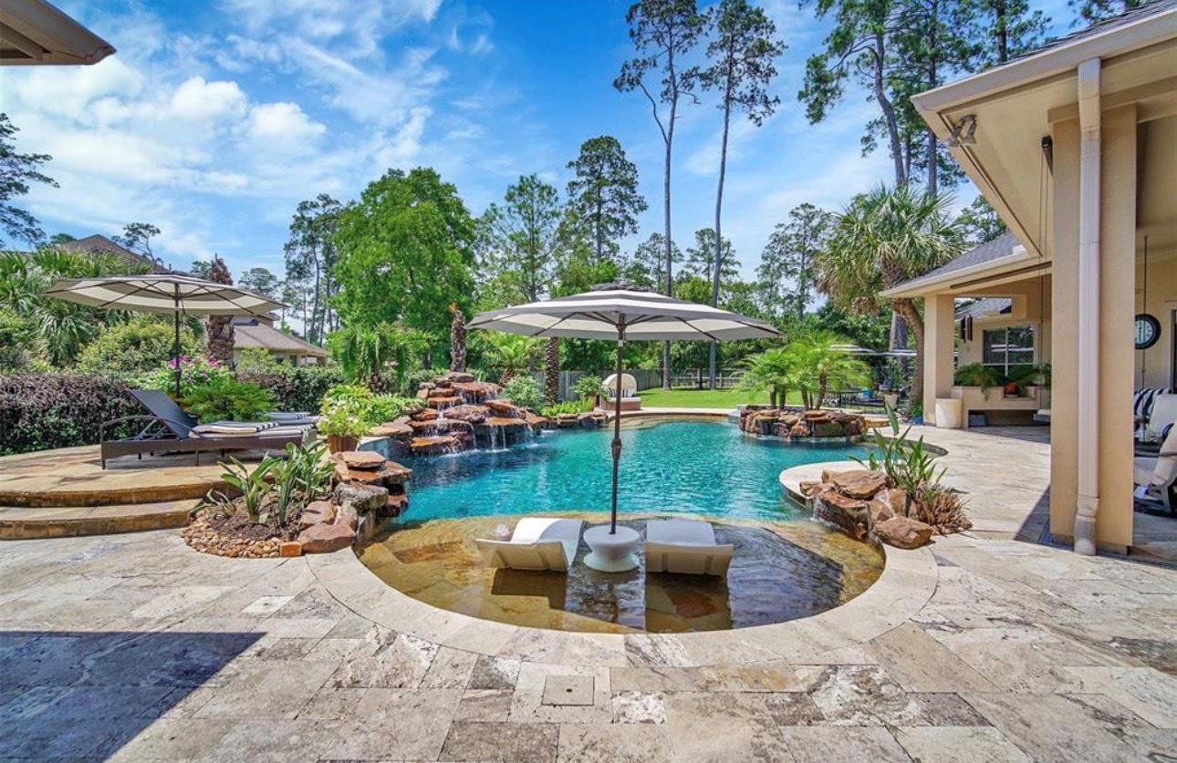 8103 Hideaway Lake Circle
