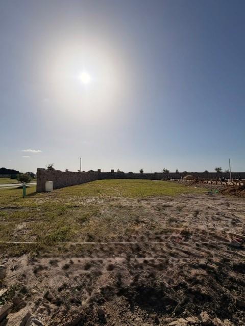 6810 Hillside View Lane