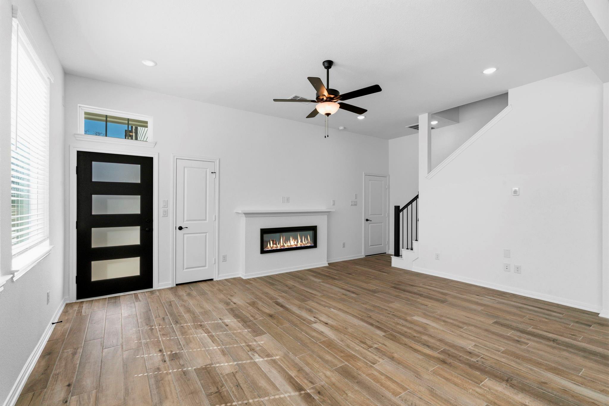 106 West Coralburst Loop