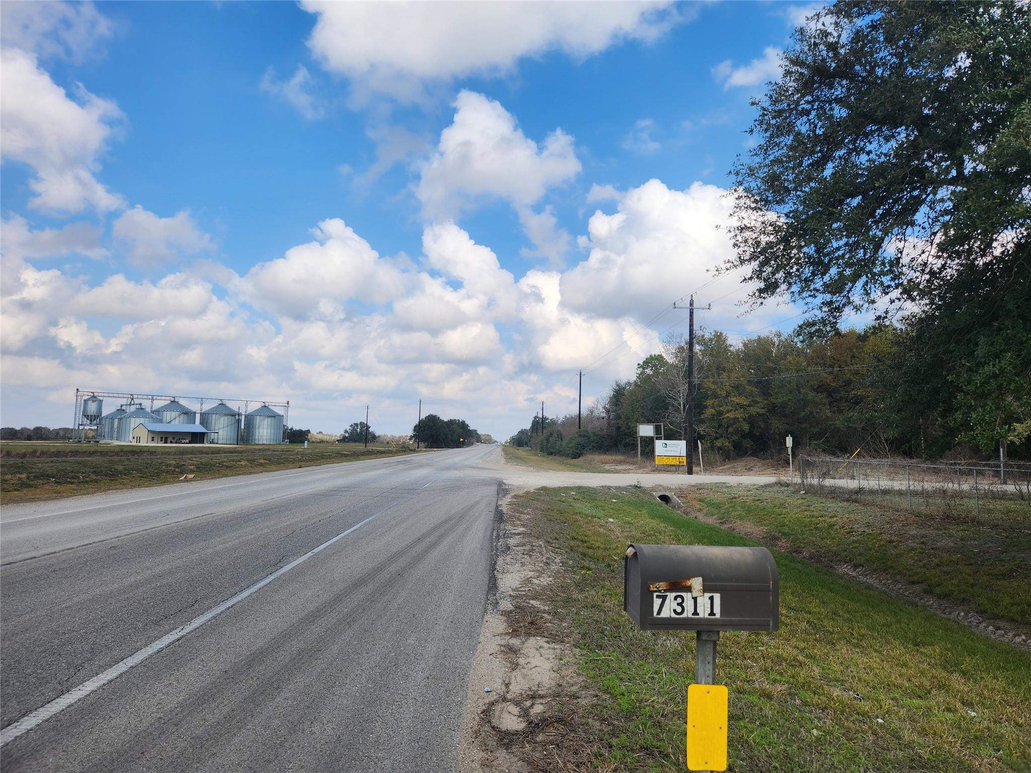 7311 Fm 2403 Road