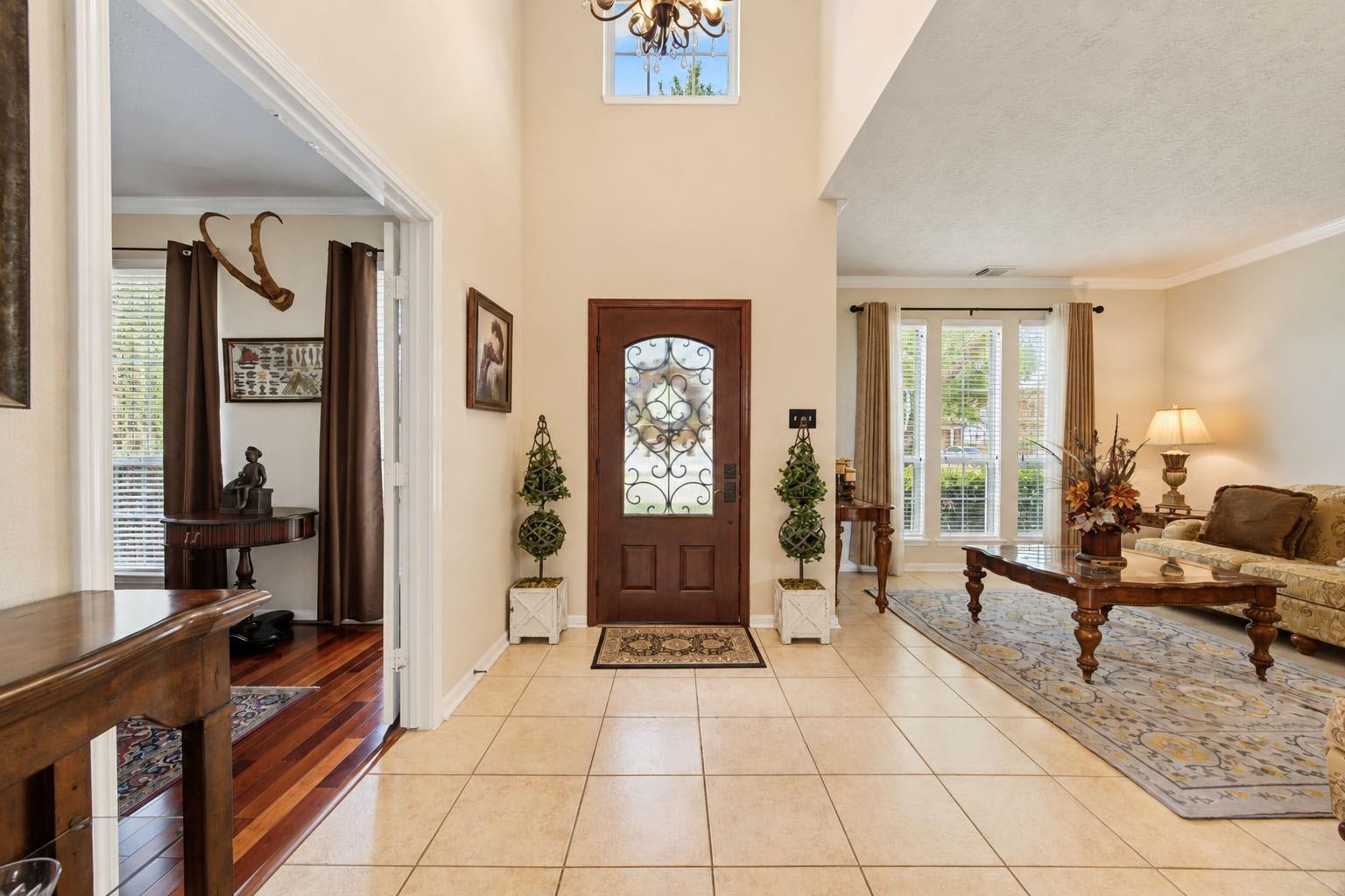 8111 Summer Wind Court