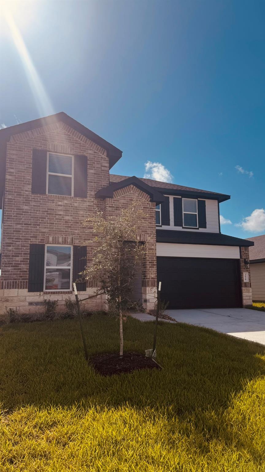 3019 Holland Lakes Dr