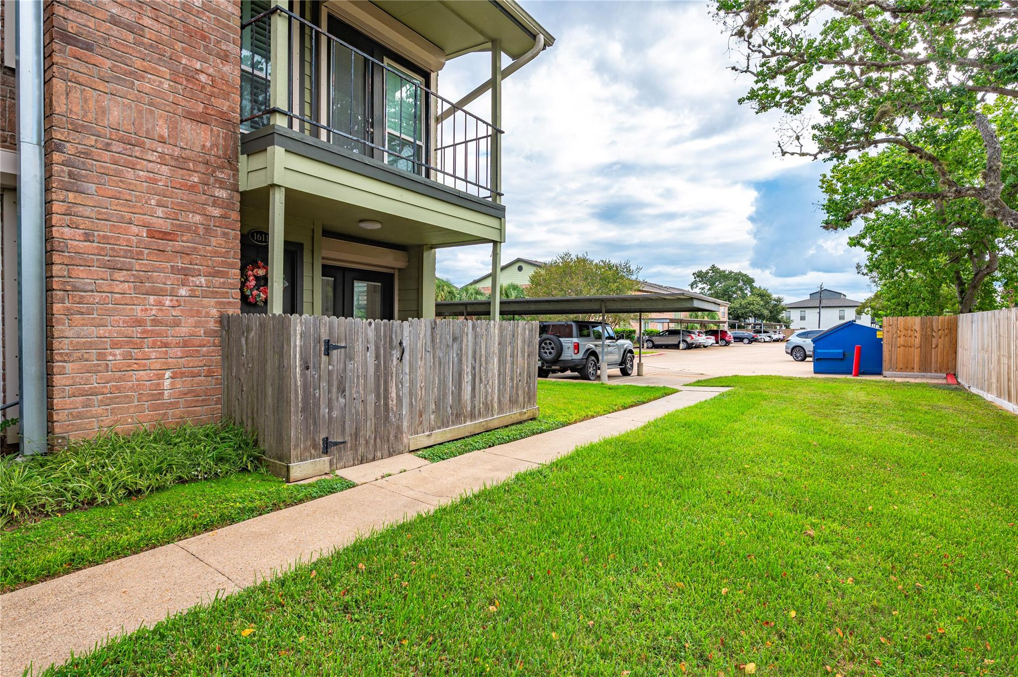 18800 Egret Bay Boulevard 1611