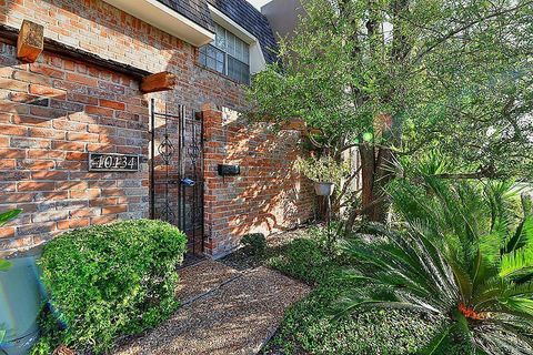 Photo of 10134 Emnora Lane, Houston, TX 77080 (MLS # 13302631)