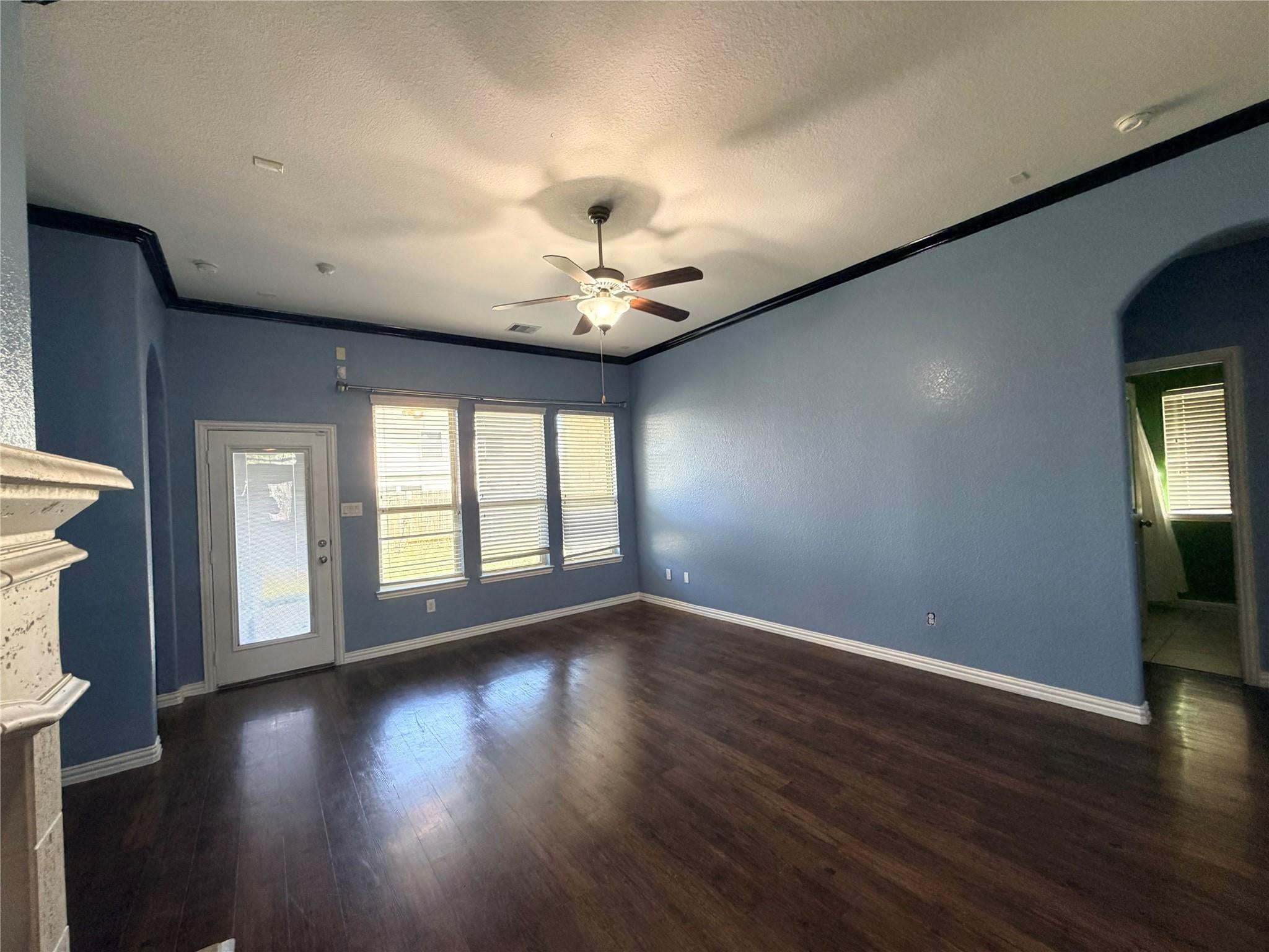 10811 Wall Fern Way
