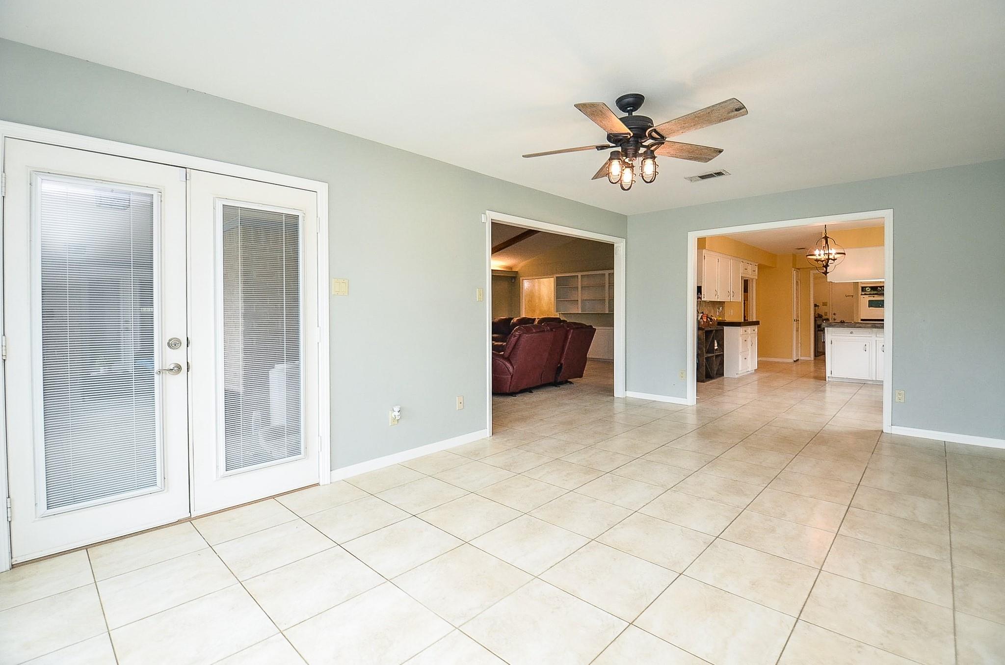 2106 Glenn Lakes Lane