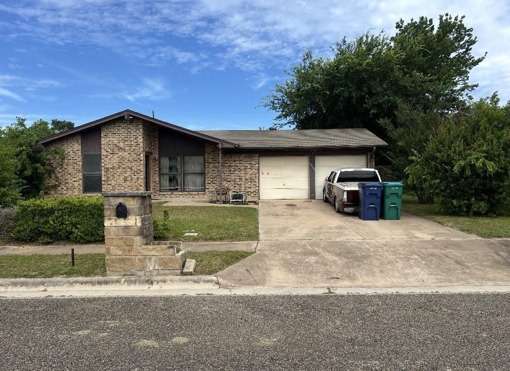 Photo of 2007 Patricia Street, Copperas Cove, TX 76522 (MLS # 21063545)