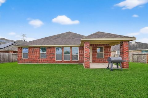 Tiny photo for 13415 Star Creek Lane, Rosharon, TX 77583 (MLS # 50615443)