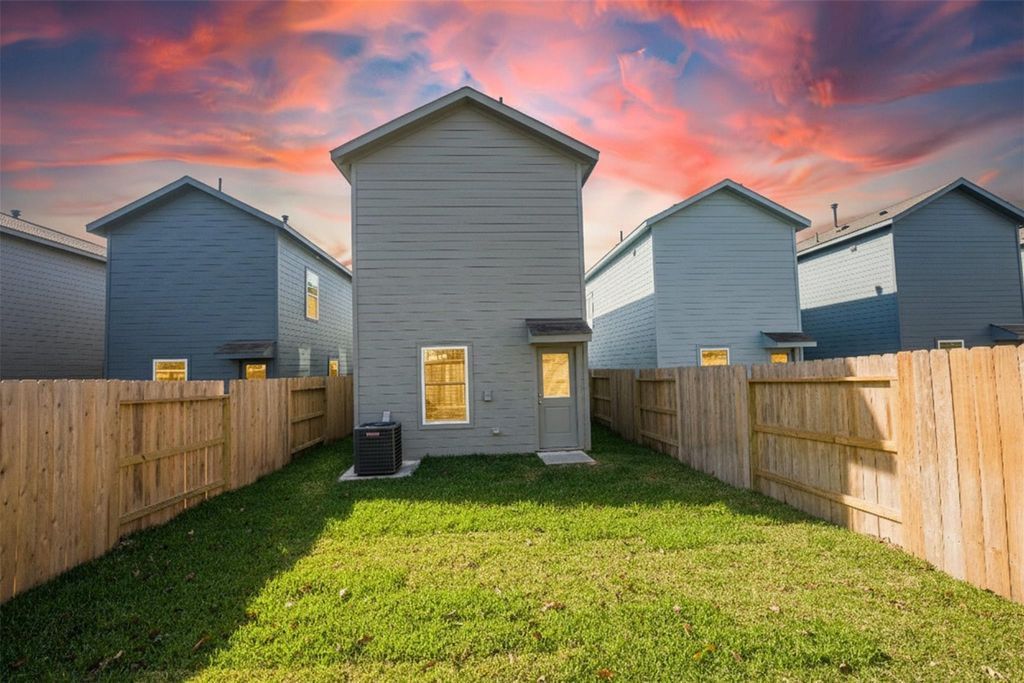 Photo of 919 Pertuso Lane, Huffman, TX 77336 (MLS # 76922049)