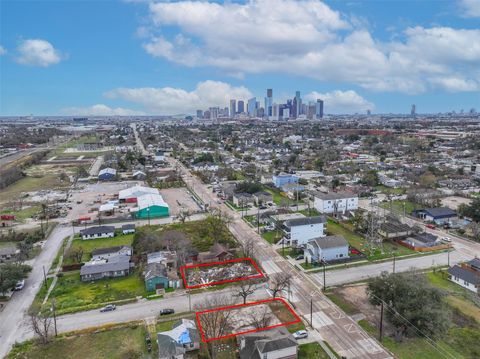 Vacant Land For Sale - Elysian<br/> Houston, TX 77009